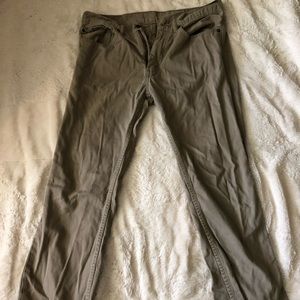 Men’s Levi’s 505 Slim Fit Khakis